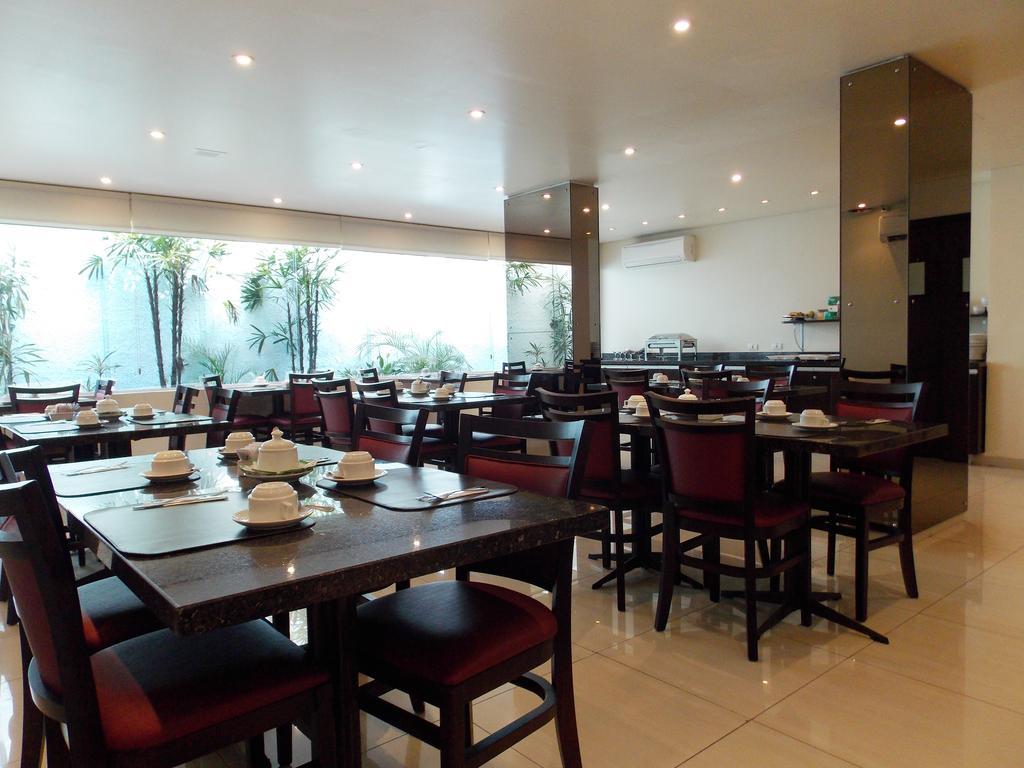 Duomo Park Hotel Curitiba Bagian luar foto