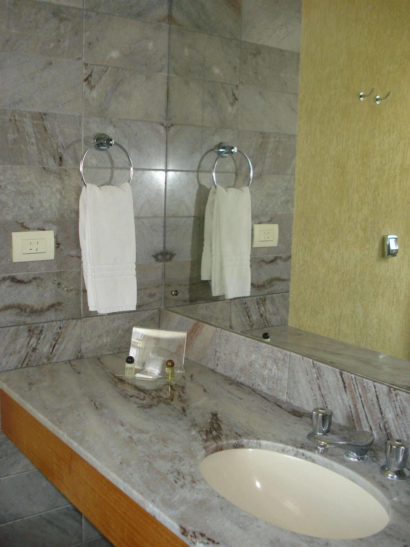 Duomo Park Hotel Curitiba Bagian luar foto